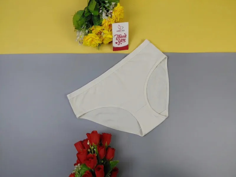 Cotton Panty (Export Quality) — White